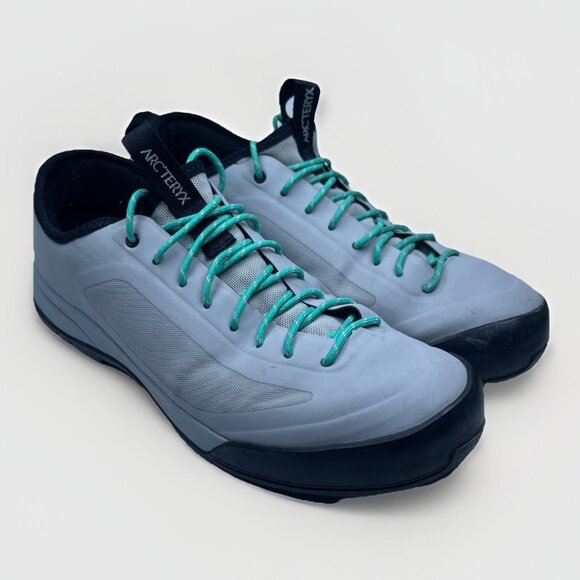 Arc’teryx Acrux SL Hiking Approach Shoes Women's- Sizes 8.5 Light Grey Baby Blue - Picture 1 of 16